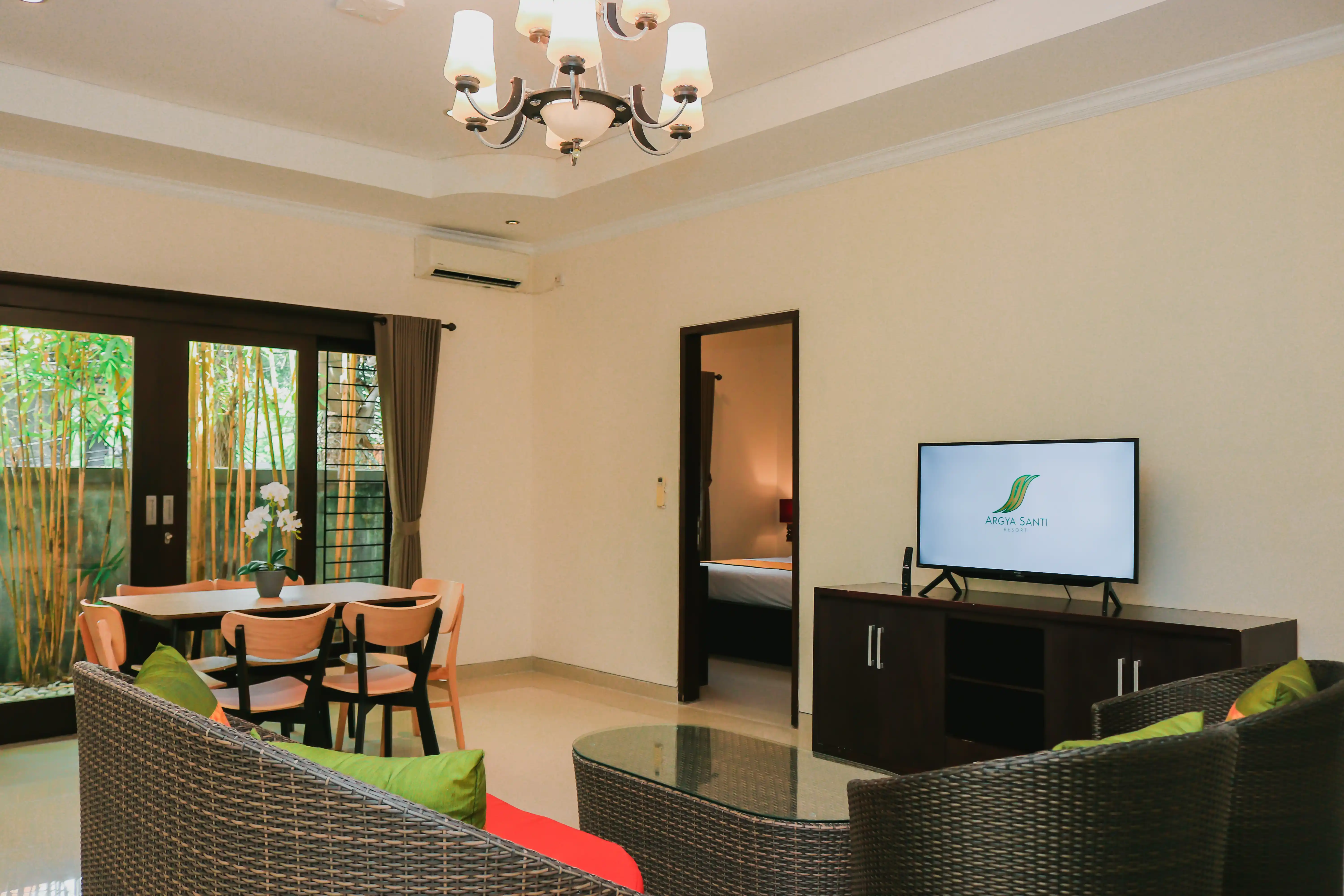http://dmo.booknpay.net/argyasantijimbaran/assets/img/static/family-villa-laksmi/family-villa-laksmi2.jpg